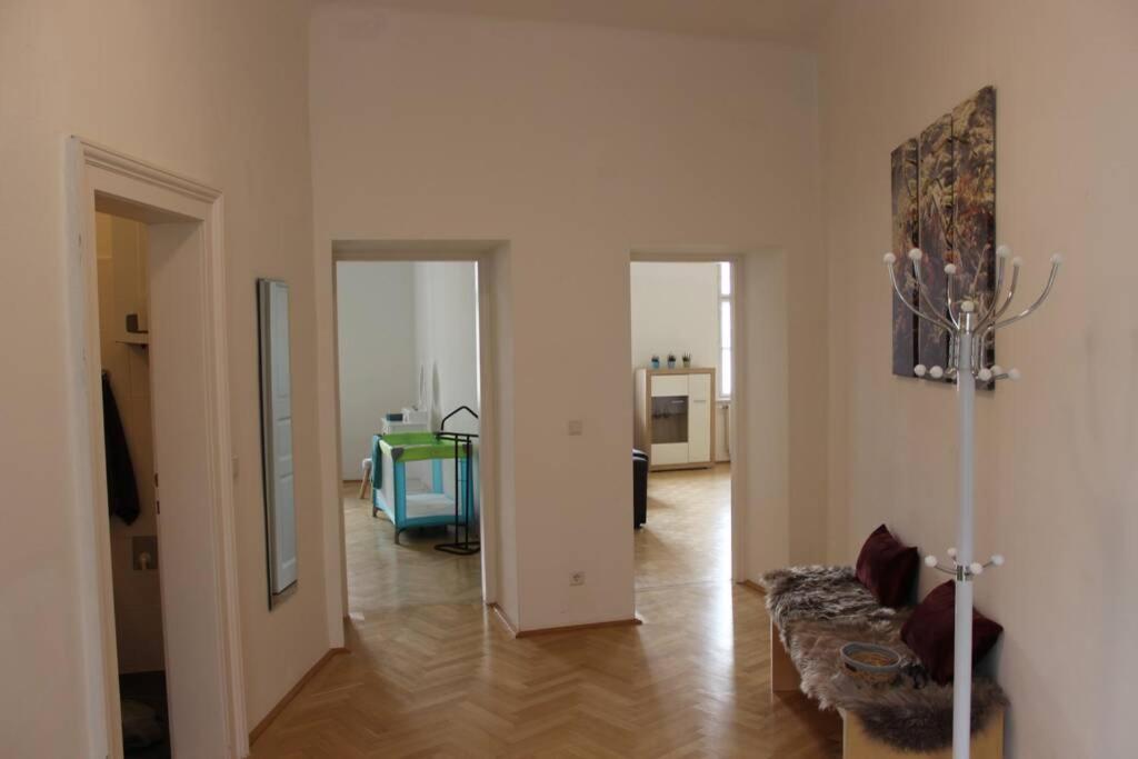 Wunderschone Altbauwohnung In Zentraler Lage Wien Εξωτερικό φωτογραφία