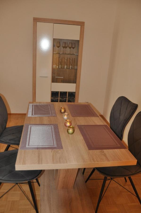 Wunderschone Altbauwohnung In Zentraler Lage Wien Εξωτερικό φωτογραφία